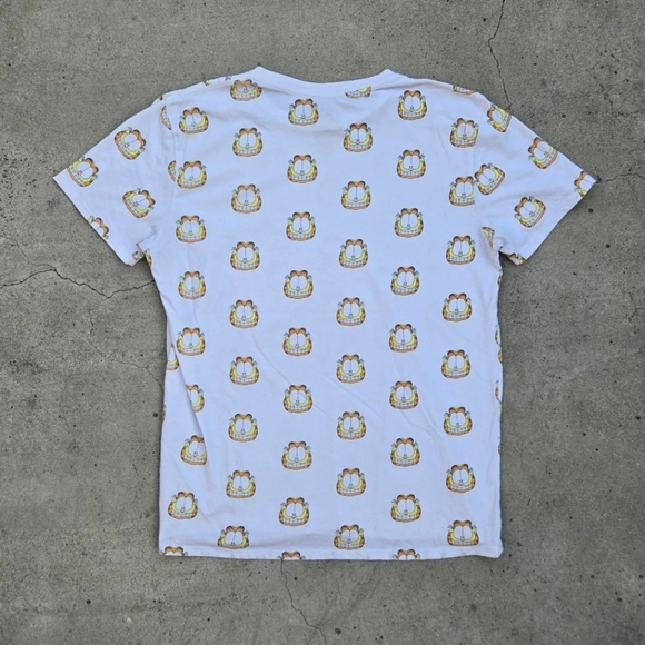Garfield All Over Print Size L White Graphic print t-shirt - Picture 3 of 3